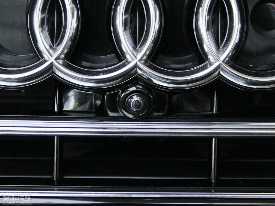 2015?yun)WA8 60 TFSI quattroA