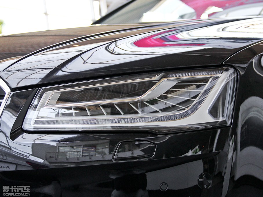 2015WA8 60 TFSI quattroA