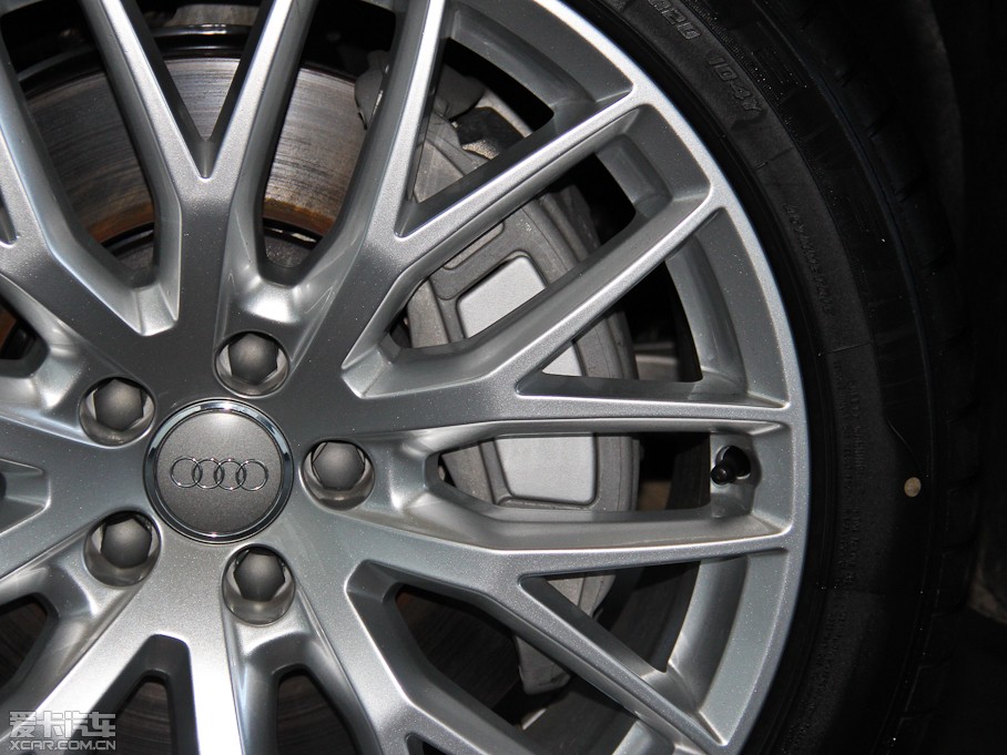 2015WA8 60 TFSI quattroA