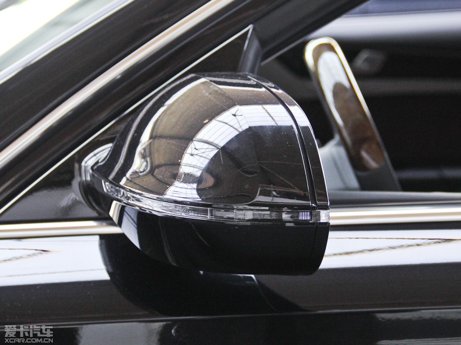 2015?yun)WA8 60 TFSI quattroA