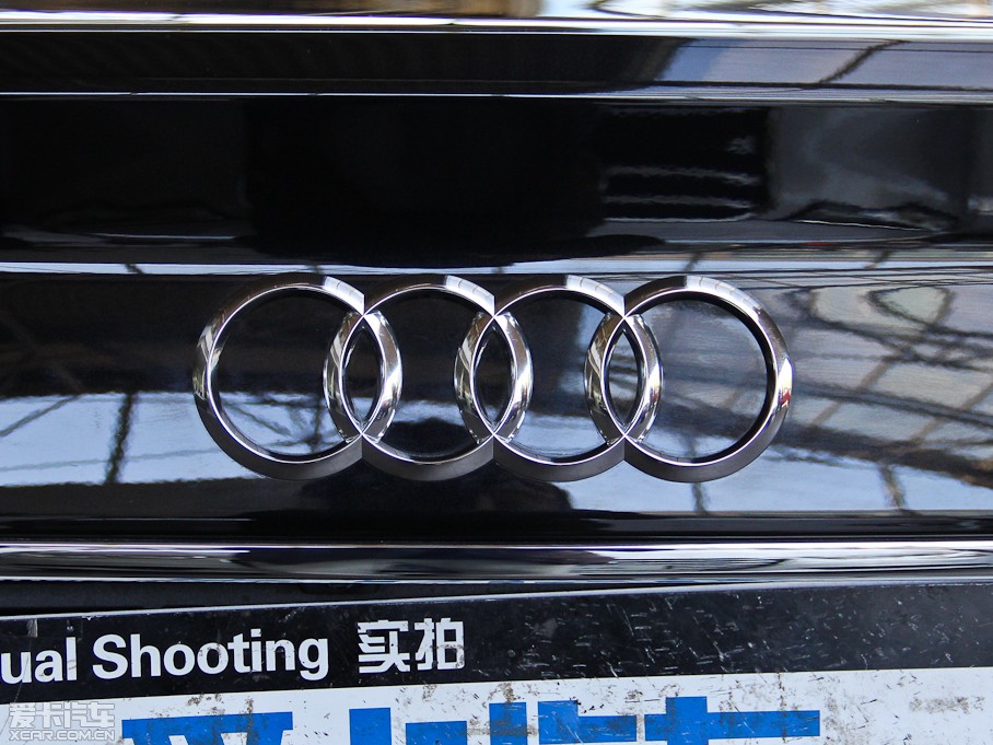 2015WA8 60 TFSI quattroA