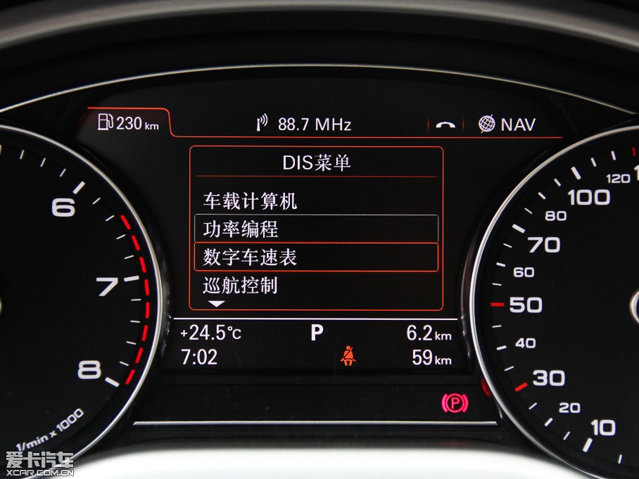 2015WA8 60 TFSI quattroA