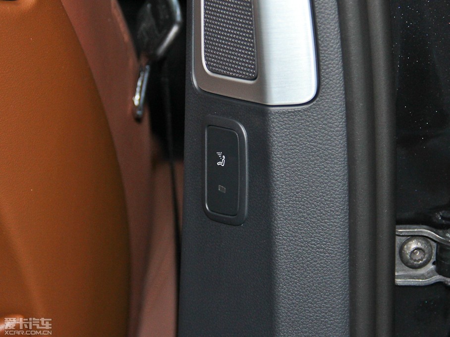 2015WA8 60 TFSI quattroA