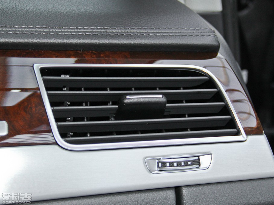 2015WA8 60 TFSI quattroA