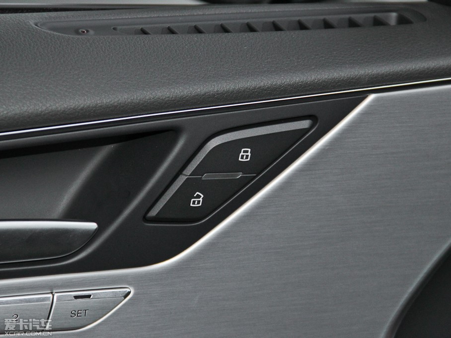 2015WA8 60 TFSI quattroA