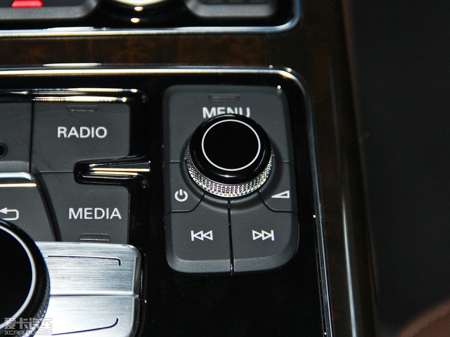 2015WA8 60 TFSI quattroA