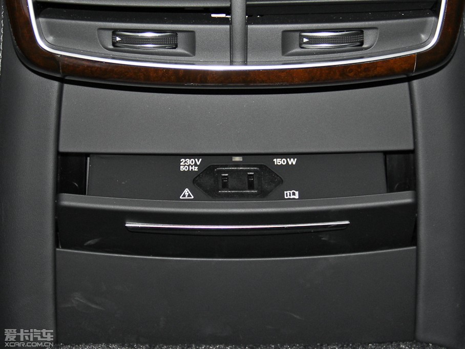 2015WA8 60 TFSI quattroA