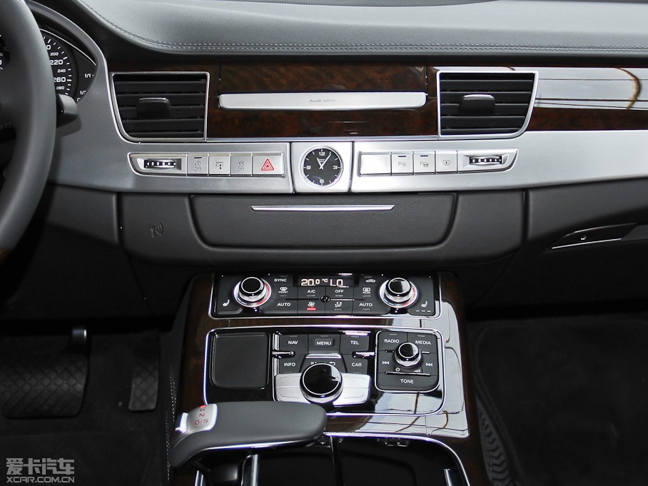 2015?yun)WA8 60 TFSI quattroA