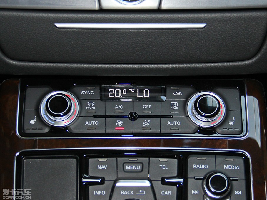 2015WA8 60 TFSI quattroA