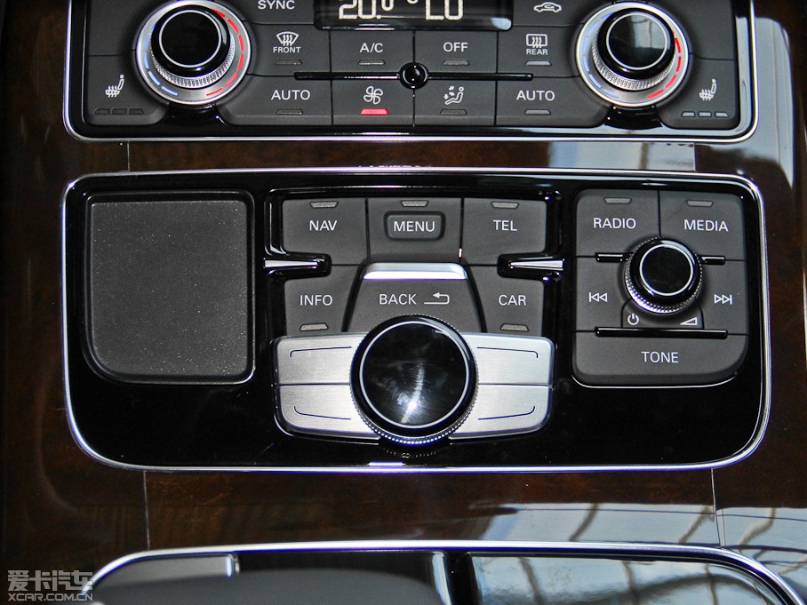 2015WA8 60 TFSI quattroA