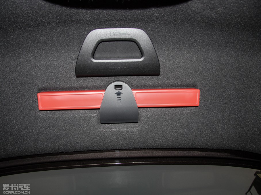 2015WA8 6.3 FSI W12 quattroŞ