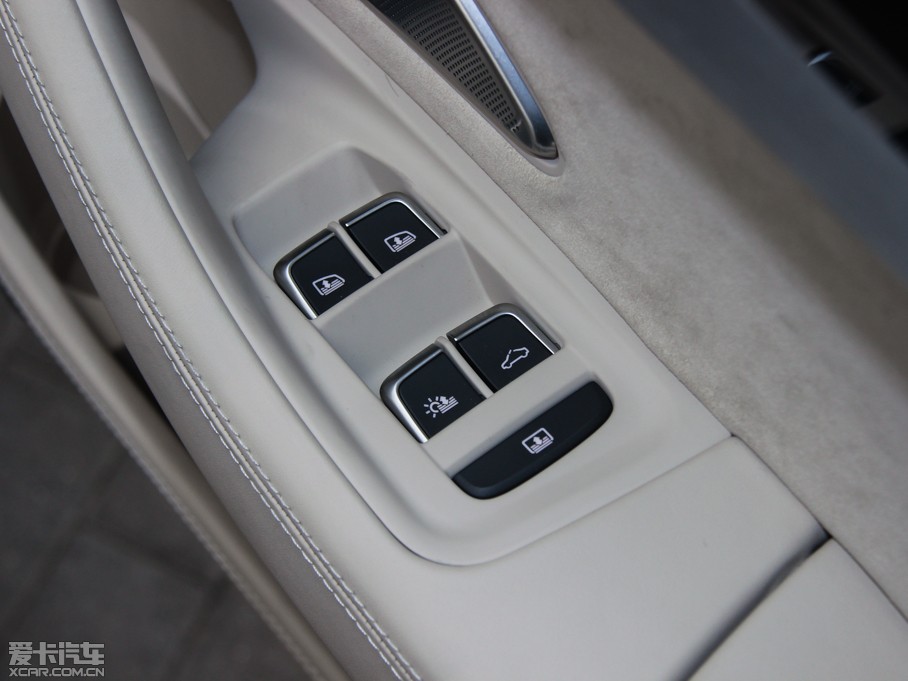 2015WA8 6.3 FSI W12 quattroŞ