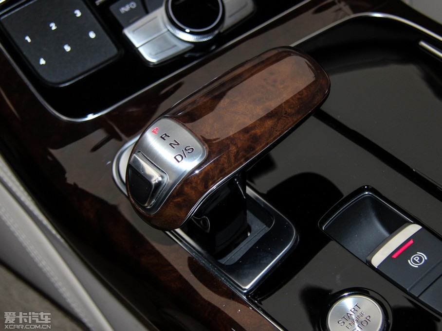 奧迪(進口)2015款奧迪A8L