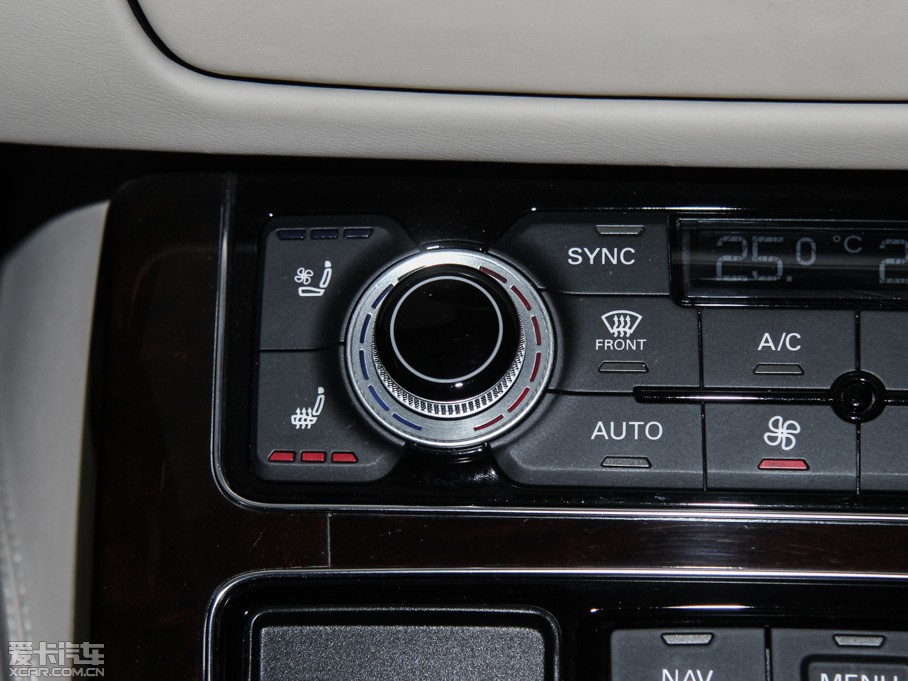 2015WA8 6.3 FSI W12 quattroŞ