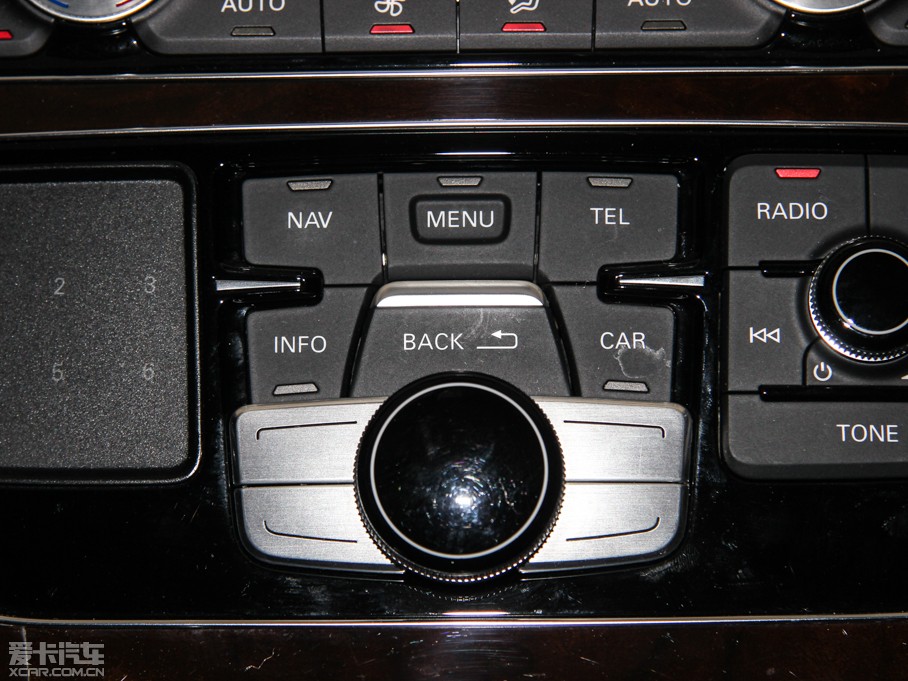 2015WA8 6.3 FSI W12 quattroŞ