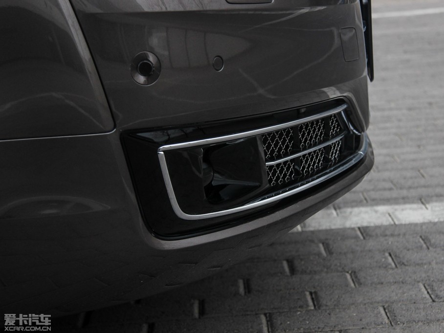 2015WA8 6.3 FSI W12 quattroŞ