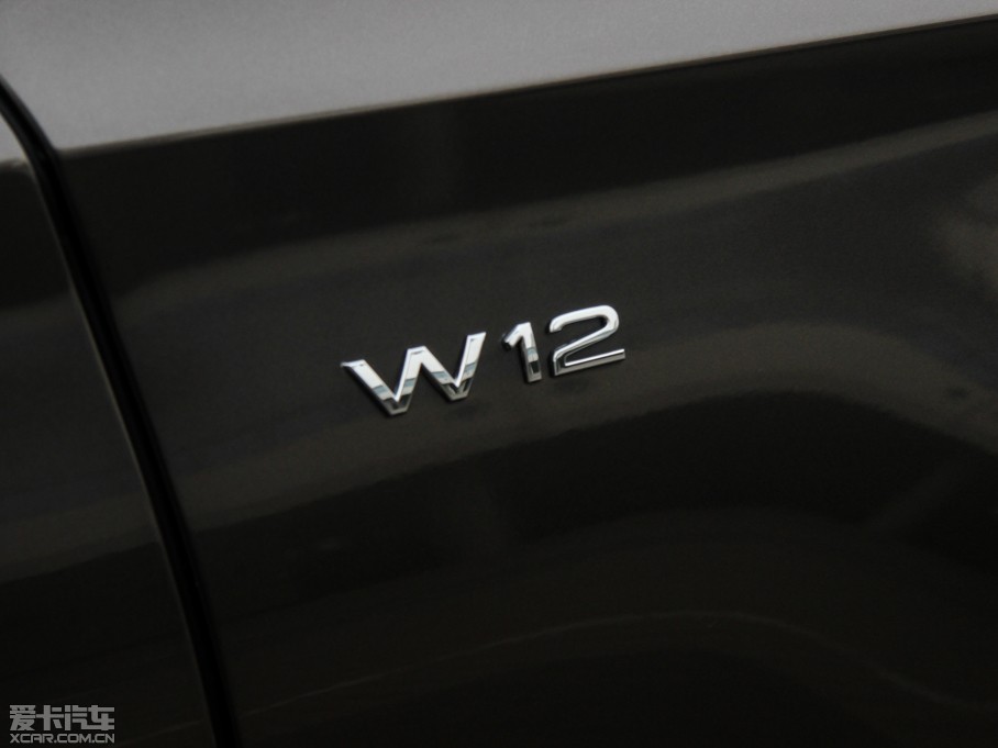 2015WA8 6.3 FSI W12 quattroŞ