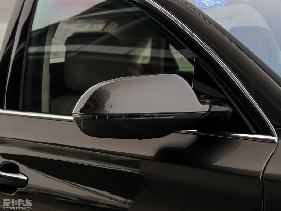 2015WA8 6.3 FSI W12 quattroŞ