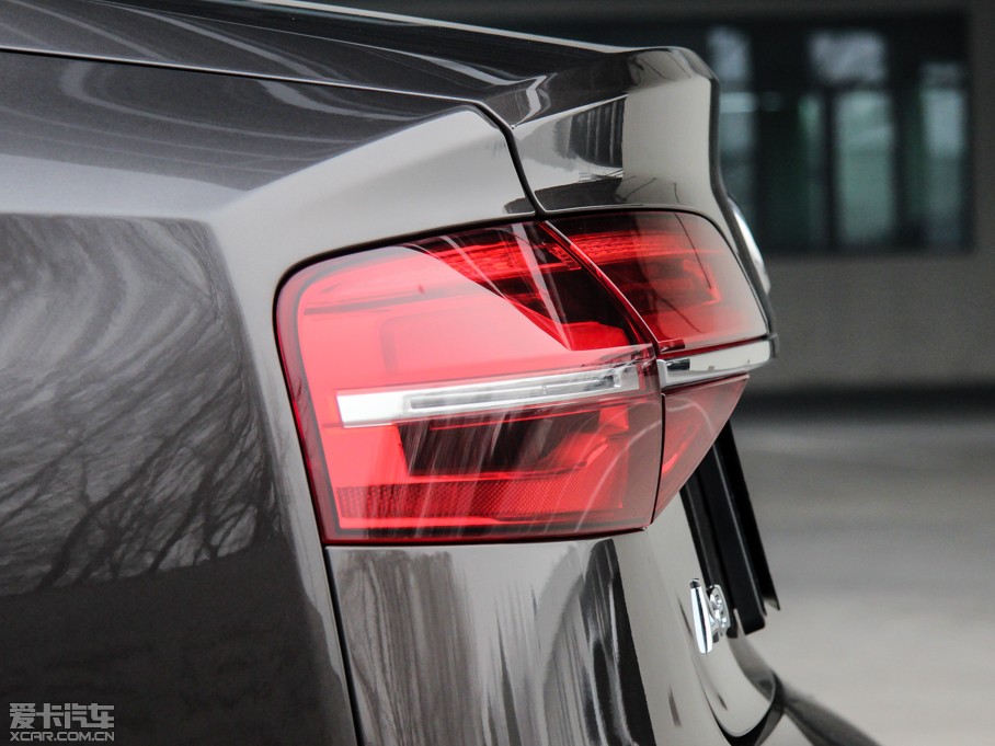 2015WA8 6.3 FSI W12 quattroŞ