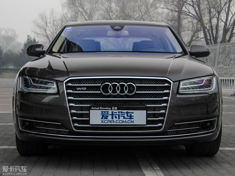 2015WA8 6.3 FSI W12 quattroŞ