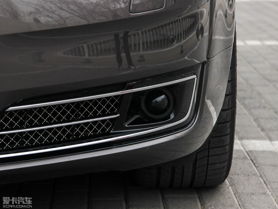 2015WA8 6.3 FSI W12 quattroŞ