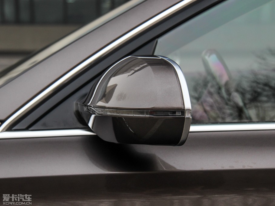 2015WA8 6.3 FSI W12 quattroŞ