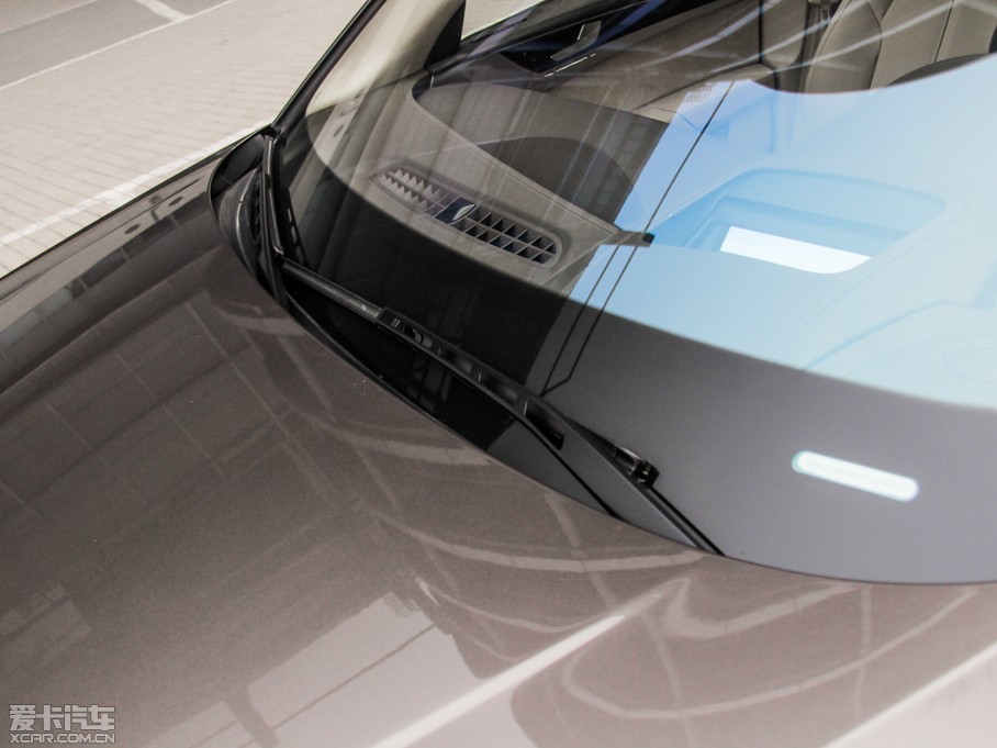 2015WA8 6.3 FSI W12 quattroŞ