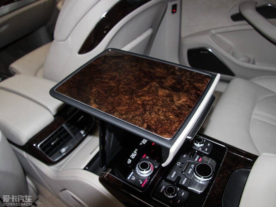 2015WA8 6.3 FSI W12 quattroŞ