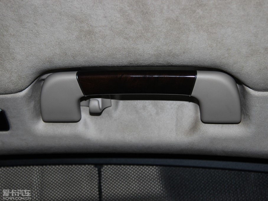 2015WA8 6.3 FSI W12 quattroŞ