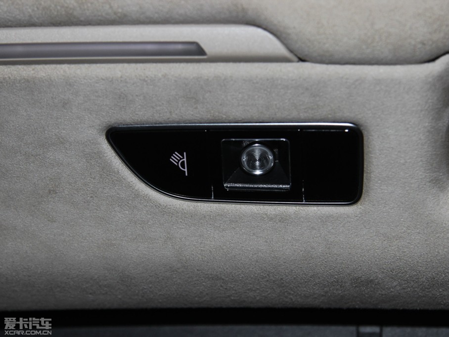 2015?yun)WA8 6.3 FSI W12 quattroŞ