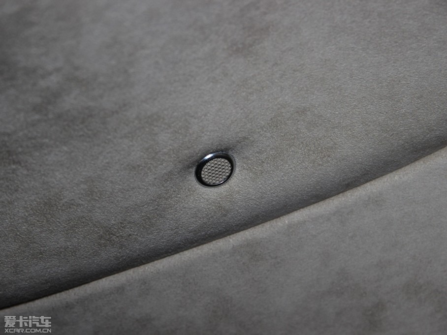 2015WA8 6.3 FSI W12 quattroŞ