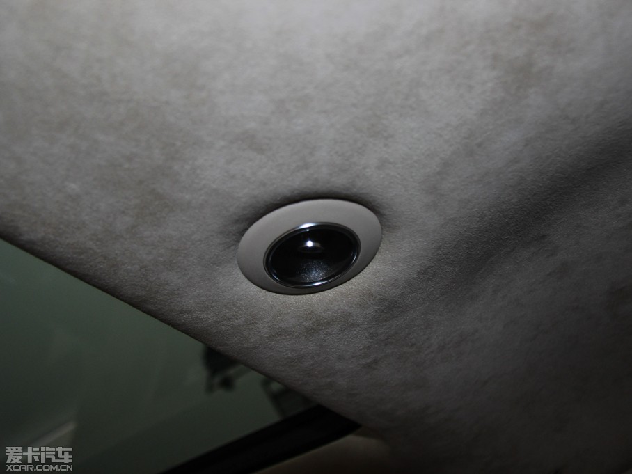 2015WA8 6.3 FSI W12 quattroŞ