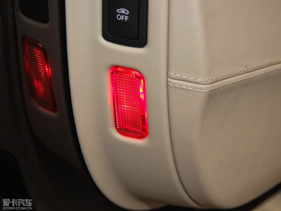 2015WA8 6.3 FSI W12 quattroŞ