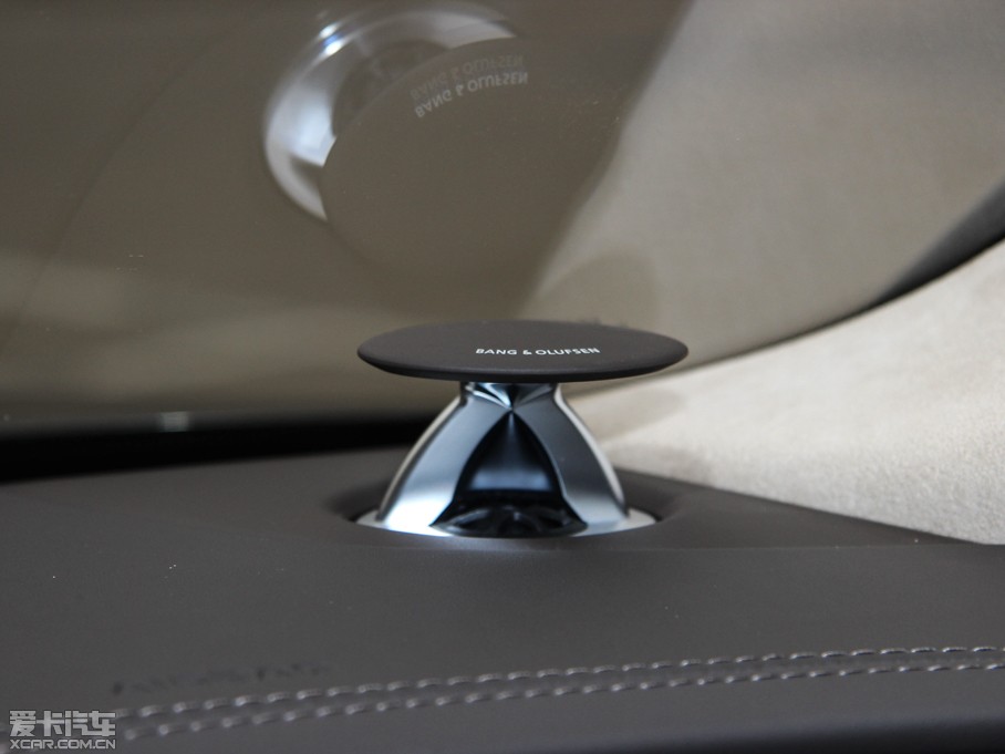 2015WA8 6.3 FSI W12 quattroŞ