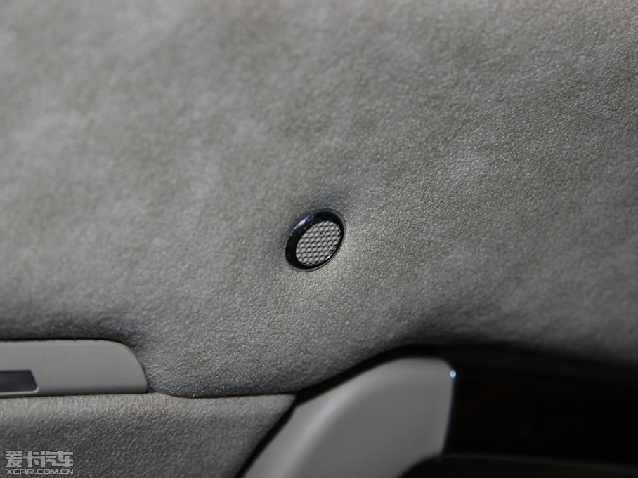 2015?yun)WA8 6.3 FSI W12 quattroŞ