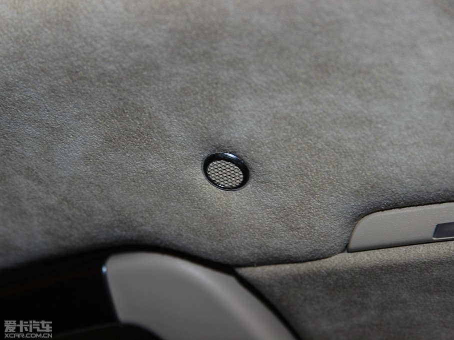 2015WA8 6.3 FSI W12 quattroŞ