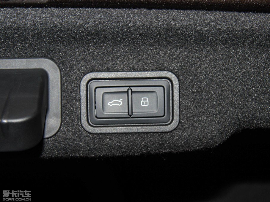 2015WA8 6.3 FSI W12 quattroŞ