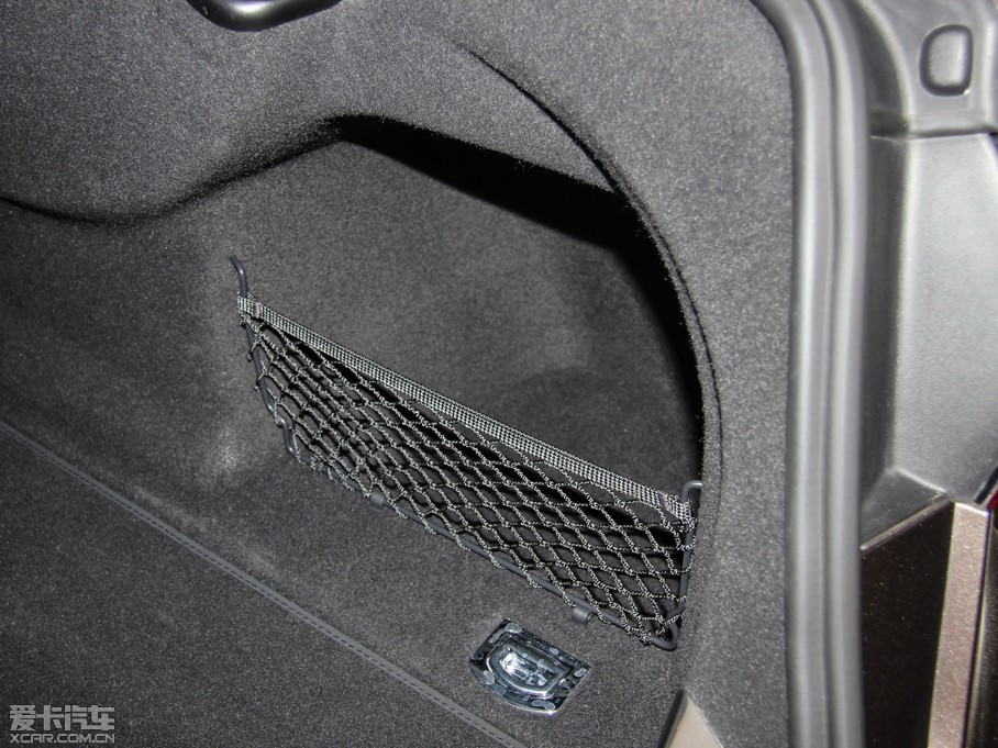 2015?yun)WA8 6.3 FSI W12 quattroŞ