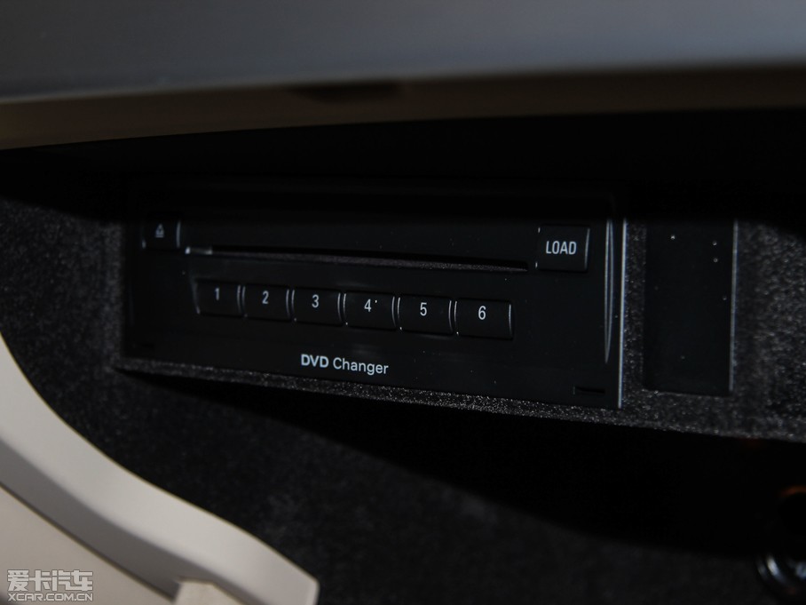 2015WA8 6.3 FSI W12 quattroŞ