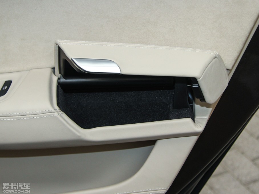 2015WA8 6.3 FSI W12 quattroŞ