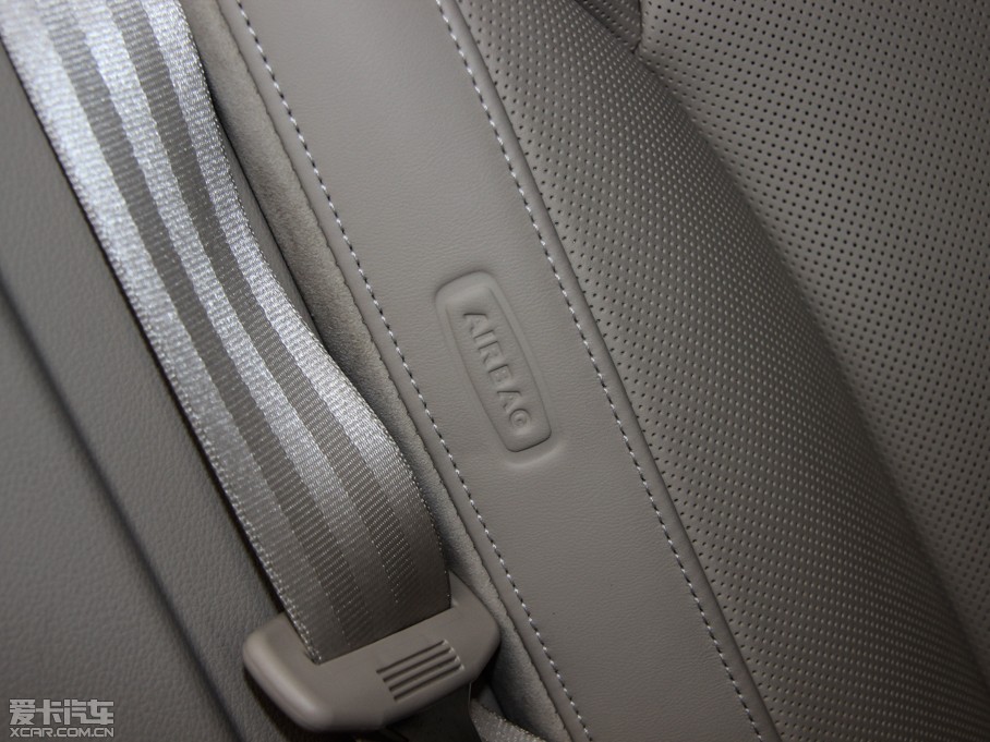 2015WA8 6.3 FSI W12 quattroŞ