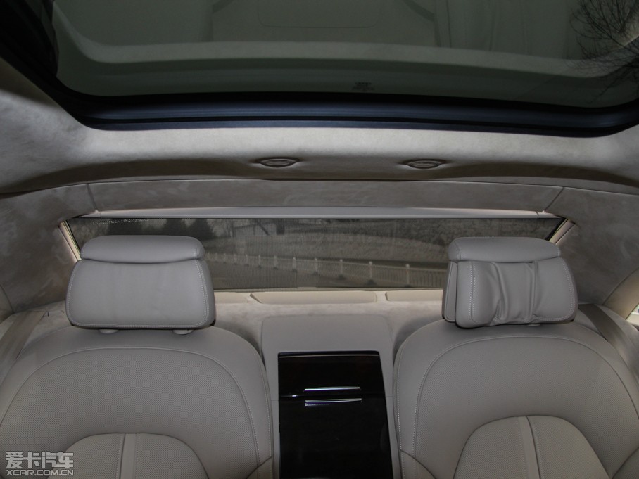 2015WA8 6.3 FSI W12 quattroŞ