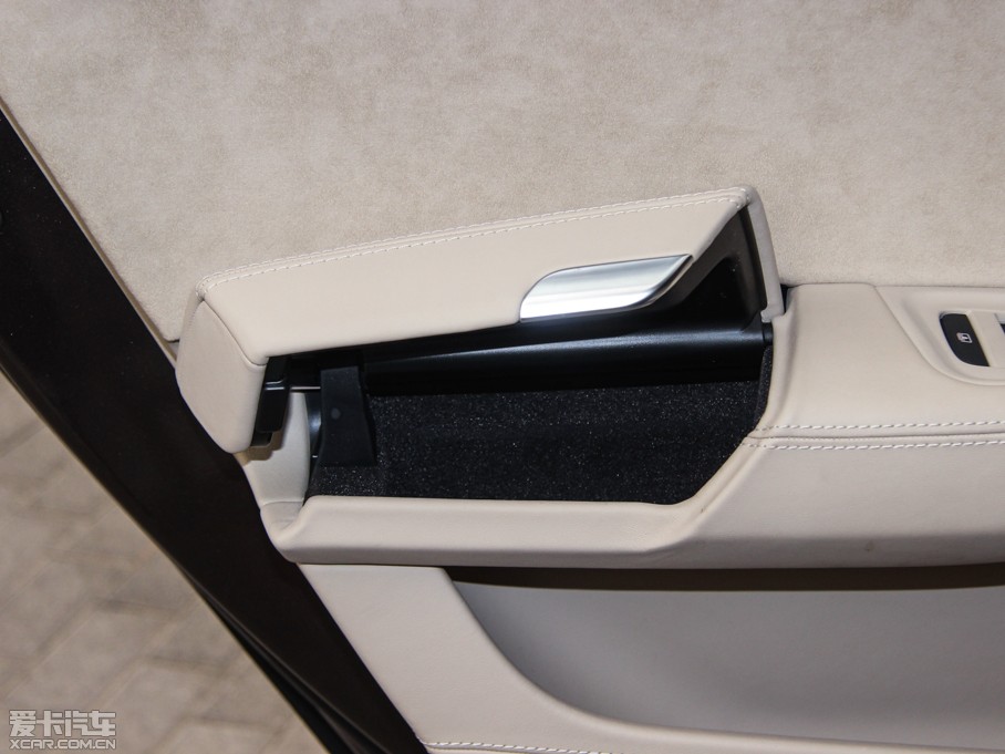 2015WA8 6.3 FSI W12 quattroŞ