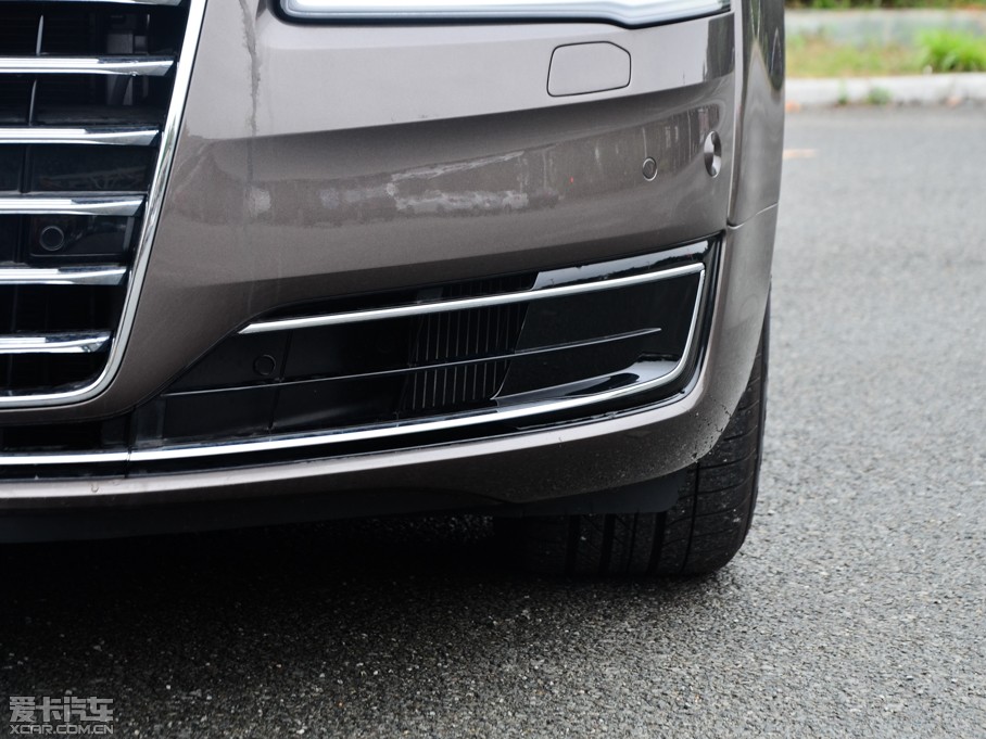 2015��W��A8 50 TFSI quattro���A��