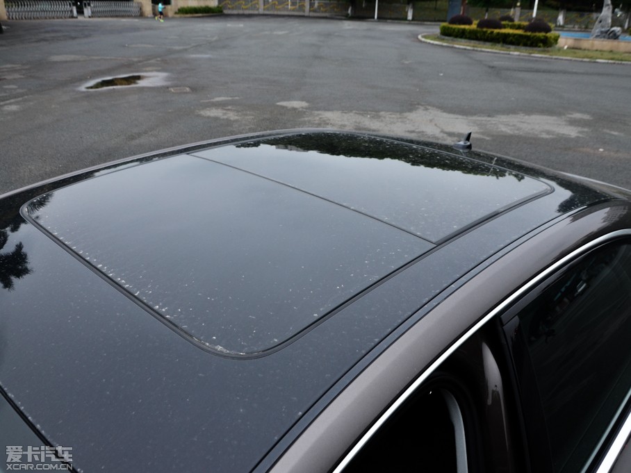 2015?yun)WA8 50 TFSI quattroA