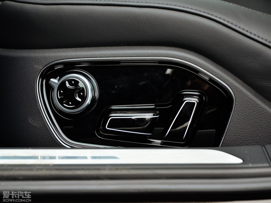 2015WA8 50 TFSI quattroA