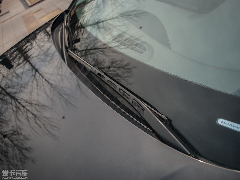 2015?yun)WA8 30 FSI m