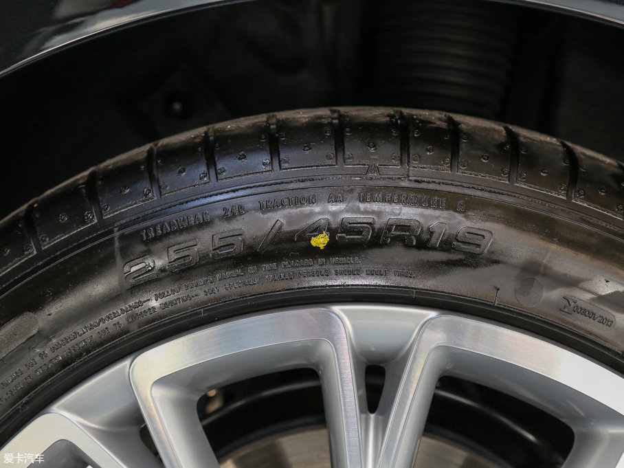 2015WA8 45 TFSI quattroA