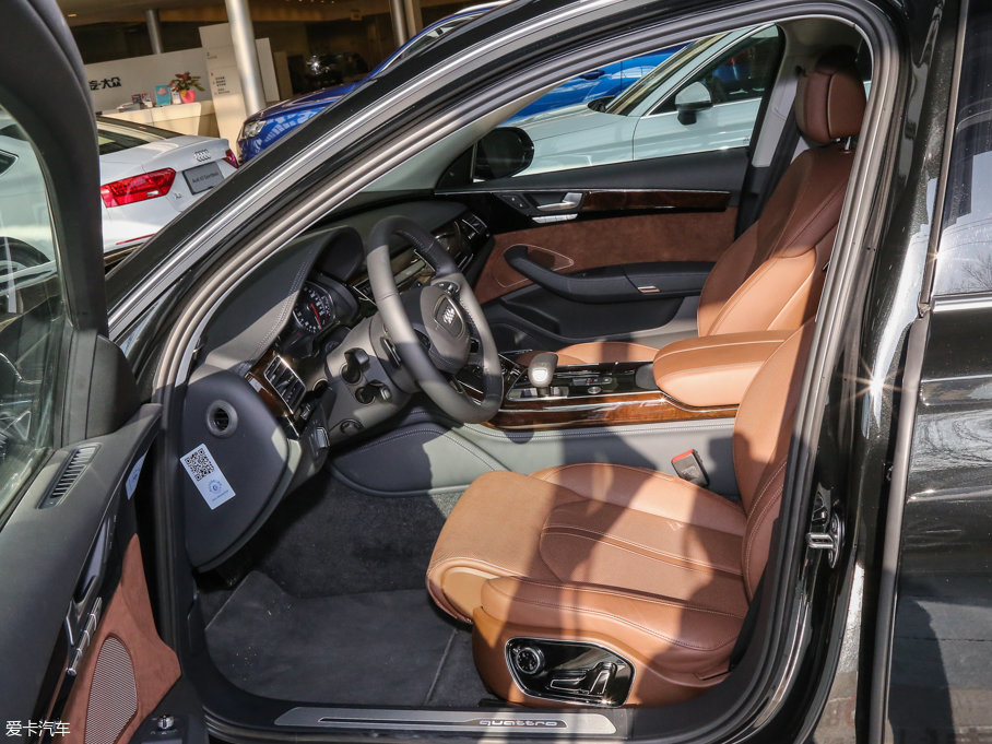 2015WA8 45 TFSI quattroA