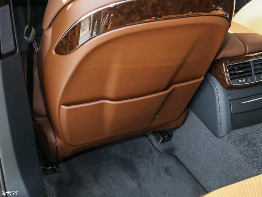 2015WA8 45 TFSI quattroA